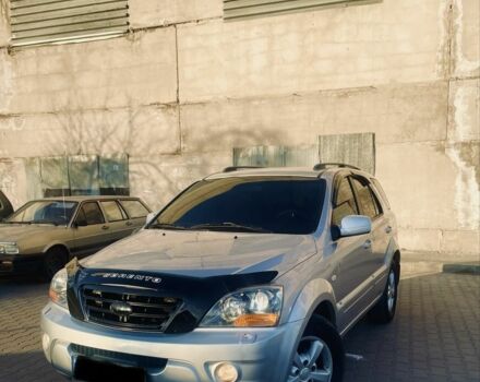 Серый Киа Соренто, объемом двигателя 2.5 л и пробегом 252 тыс. км за 6200 $, фото 1 на Automoto.ua