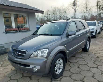 Серый Киа Соренто, объемом двигателя 2.5 л и пробегом 256 тыс. км за 2800 $, фото 1 на Automoto.ua