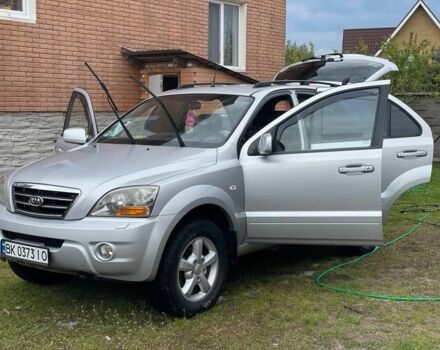 Сірий Кіа Соренто, об'ємом двигуна 2.5 л та пробігом 220 тис. км за 8200 $, фото 1 на Automoto.ua