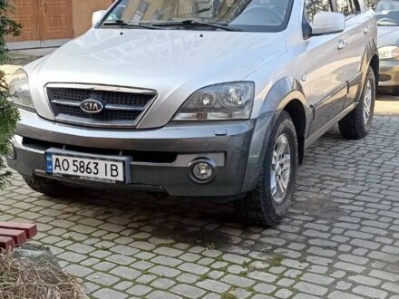 Кіа Соренто 2007 у Краматорске на Automoto.ua Сірий Кіа Соренто, об'ємом двигуна 2.5 л та пробігом 230 тис. км за 5200 $, фото 1 на Automoto.ua