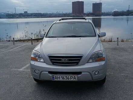 Серый Киа Соренто, объемом двигателя 2.5 л и пробегом 333 тыс. км за 8200 $, фото 1 на Automoto.ua