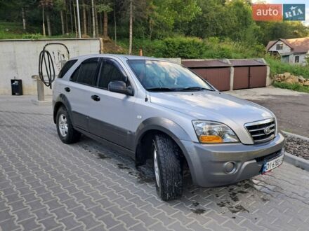 Сірий Кіа Соренто, об'ємом двигуна 2.5 л та пробігом 108 тис. км за 8900 $, фото 1 на Automoto.ua