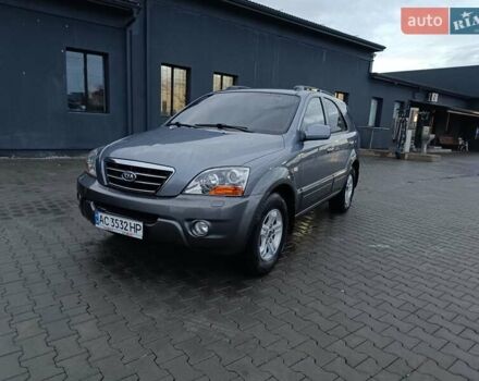 Серый Киа Соренто, объемом двигателя 2.5 л и пробегом 308 тыс. км за 7800 $, фото 1 на Automoto.ua