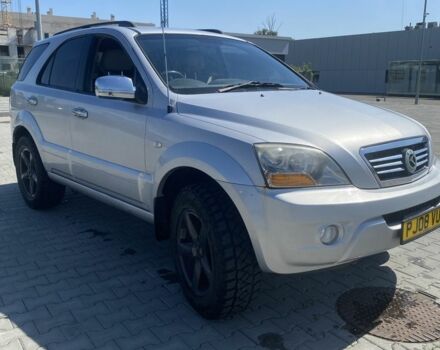 Сірий Кіа Соренто, об'ємом двигуна 2.5 л та пробігом 114 тис. км за 3900 $, фото 1 на Automoto.ua