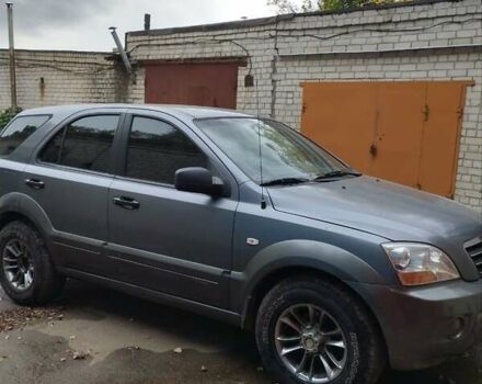 Сірий Кіа Соренто, об'ємом двигуна 2.5 л та пробігом 220 тис. км за 7000 $, фото 1 на Automoto.ua
