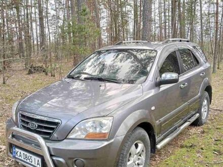 Киа Соренто 2008 в Лугинах на Automoto.ua Серый Киа Соренто, объемом двигателя 2.5 л и пробегом 250 тыс. км за 7999 $, фото 1 на Automoto.ua