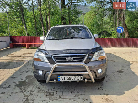 Киа Соренто 2008 в Верховине на Automoto.ua Серый Киа Соренто, объемом двигателя 2.5 л и пробегом 240 тыс. км за 8600 $, фото 1 на Automoto.ua