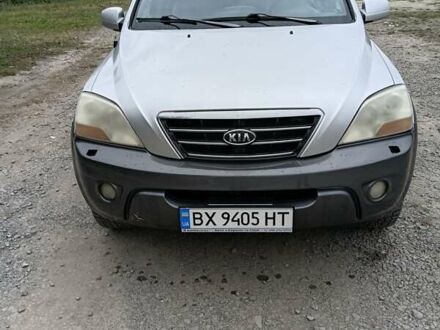 Сірий Кіа Соренто, об'ємом двигуна 2.5 л та пробігом 257 тис. км за 9200 $, фото 1 на Automoto.ua
