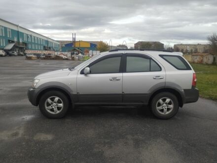 Сірий Кіа Соренто, об'ємом двигуна 2.5 л та пробігом 241 тис. км за 10500 $, фото 1 на Automoto.ua