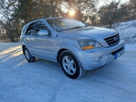 Серый Киа Соренто, объемом двигателя 2.5 л и пробегом 120 тыс. км за 4800 $, фото 1 на Automoto.ua