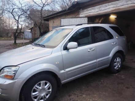 Серый Киа Соренто, объемом двигателя 2.5 л и пробегом 198 тыс. км за 7400 $, фото 1 на Automoto.ua