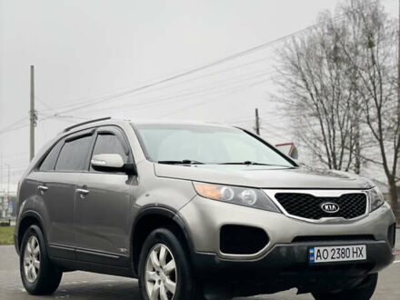 Серый Киа Соренто, объемом двигателя 2.4 л и пробегом 312 тыс. км за 9999 $, фото 1 на Automoto.ua