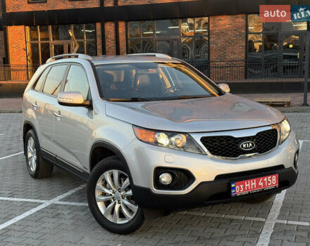 Сірий Кіа Соренто, об'ємом двигуна 2.2 л та пробігом 207 тис. км за 13300 $, фото 1 на Automoto.ua