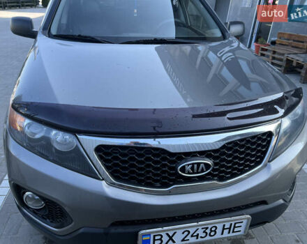 Сірий Кіа Соренто, об'ємом двигуна 2.2 л та пробігом 224 тис. км за 10700 $, фото 1 на Automoto.ua