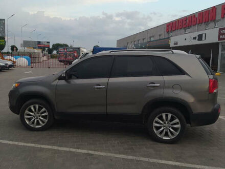 Серый Киа Соренто, объемом двигателя 2.2 л и пробегом 175 тыс. км за 13000 $, фото 1 на Automoto.ua