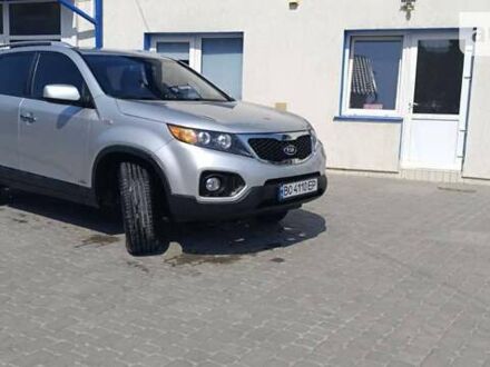 Серый Киа Соренто, объемом двигателя 2.2 л и пробегом 229 тыс. км за 13000 $, фото 1 на Automoto.ua