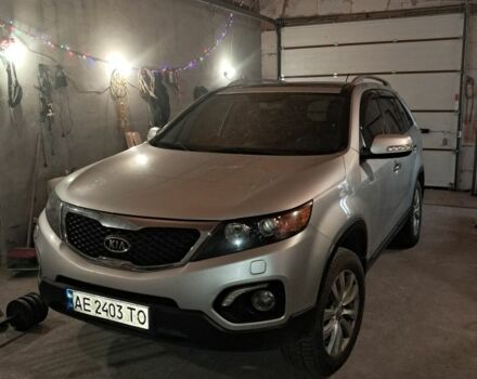 Серый Киа Соренто, объемом двигателя 2.4 л и пробегом 280 тыс. км за 8500 $, фото 1 на Automoto.ua