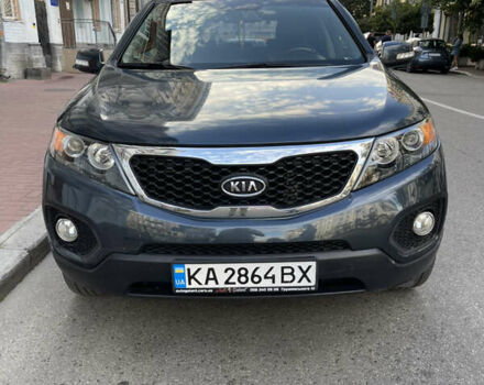 Сірий Кіа Соренто, об'ємом двигуна 2 л та пробігом 250 тис. км за 14000 $, фото 1 на Automoto.ua