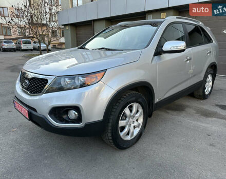Серый Киа Соренто, объемом двигателя 2.2 л и пробегом 240 тыс. км за 12950 $, фото 1 на Automoto.ua