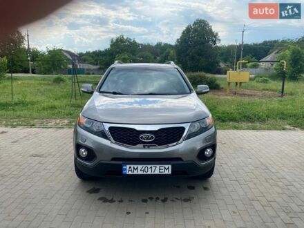 Сірий Кіа Соренто, об'ємом двигуна 2.2 л та пробігом 280 тис. км за 12000 $, фото 1 на Automoto.ua