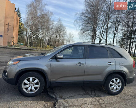 Сірий Кіа Соренто, об'ємом двигуна 2.2 л та пробігом 207 тис. км за 12300 $, фото 1 на Automoto.ua