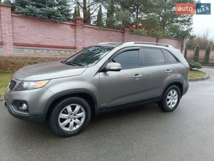 Сірий Кіа Соренто, об'ємом двигуна 2.2 л та пробігом 226 тис. км за 12500 $, фото 1 на Automoto.ua