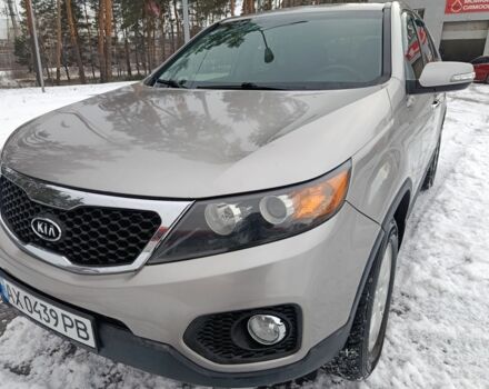 Сірий Кіа Соренто, об'ємом двигуна 2.4 л та пробігом 267 тис. км за 10500 $, фото 1 на Automoto.ua