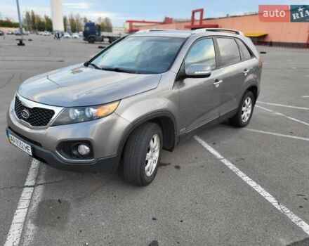 Киа Соренто 2012 в Киеве на Automoto.ua Серый Киа Соренто, объемом двигателя 2.2 л и пробегом 207 тыс. км за 13500 $, фото 1 на Automoto.ua