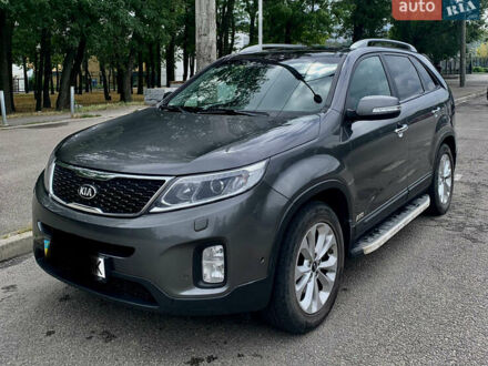 Кіа Соренто 2013 у Дніпро (Дніпропетровську) на Automoto.ua Сірий Кіа Соренто, об'ємом двигуна 2.2 л та пробігом 178 тис. км за 18299 $, фото 1 на Automoto.ua