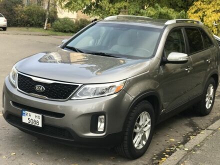Сірий Кіа Соренто, об'ємом двигуна 2.4 л та пробігом 191 тис. км за 12500 $, фото 1 на Automoto.ua