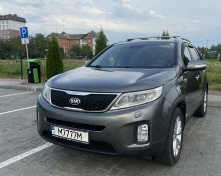 Сірий Кіа Соренто, об'ємом двигуна 2.2 л та пробігом 255 тис. км за 13900 $, фото 1 на Automoto.ua