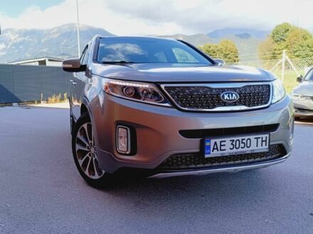 Киа Соренто 2014 в Днепре (Днепропетровске) на Automoto.ua Серый Киа Соренто, объемом двигателя 3.3 л и пробегом 159 тыс. км за 17000 $, фото 1 на Automoto.ua