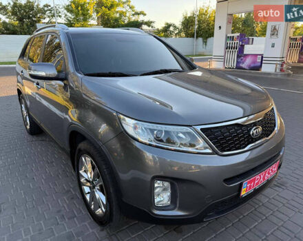 Серый Киа Соренто, объемом двигателя 2 л и пробегом 150 тыс. км за 15500 $, фото 1 на Automoto.ua