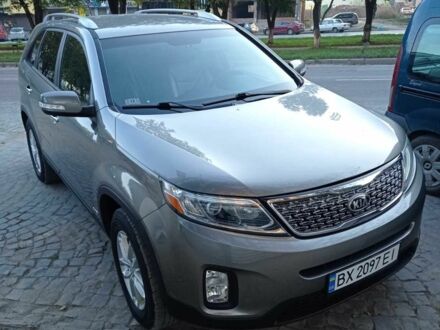 Кіа Соренто 2014 у Каменце-Подольском на Automoto.ua Сірий Кіа Соренто, об'ємом двигуна 2.4 л та пробігом 200 тис. км за 13300 $, фото 1 на Automoto.ua