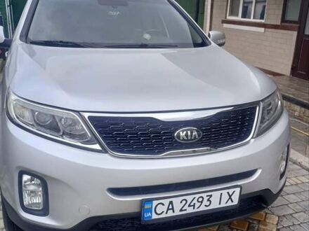 Кіа Соренто 2014 у Умани на Automoto.ua Сірий Кіа Соренто, об'ємом двигуна 2 л та пробігом 172 тис. км за 15500 $, фото 1 на Automoto.ua
