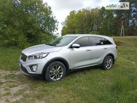 Киа Соренто 2015 в Житомире на Automoto.ua Серый Киа Соренто, объемом двигателя 2 л и пробегом 239 тыс. км за 17400 $, фото 1 на Automoto.ua