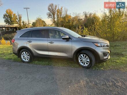 Серый Киа Соренто, объемом двигателя 2.4 л и пробегом 125 тыс. км за 14900 $, фото 1 на Automoto.ua