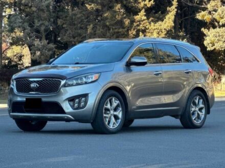 Киа Соренто 2016 в Сумах на Automoto.ua Серый Киа Соренто, объемом двигателя 2 л и пробегом 76 тыс. км за 13200 $, фото 1 на Automoto.ua
