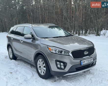 Сірий Кіа Соренто, об'ємом двигуна 3.3 л та пробігом 211 тис. км за 15750 $, фото 1 на Automoto.ua