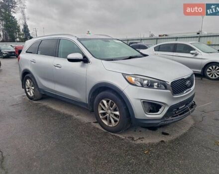 Серый Киа Соренто, объемом двигателя 2.4 л и пробегом 201 тыс. км за 8000 $, фото 1 на Automoto.ua