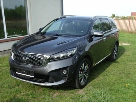 Киа Соренто 2017 в Могилев-Подольском на Automoto.ua Серый Киа Соренто, объемом двигателя 2.2 л и пробегом 84 тыс. км за 10000 $, фото 1 на Automoto.ua