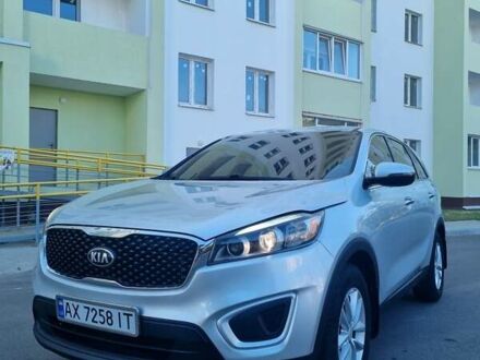 Кіа Соренто 2017 у Харкові на Automoto.ua Сірий Кіа Соренто, об'ємом двигуна 2.36 л та пробігом 171 тис. км за 14500 $, фото 1 на Automoto.ua