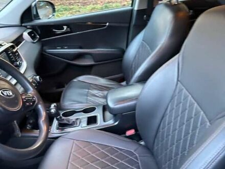 Серый Киа Соренто, объемом двигателя 2.36 л и пробегом 181 тыс. км за 14800 $, фото 1 на Automoto.ua