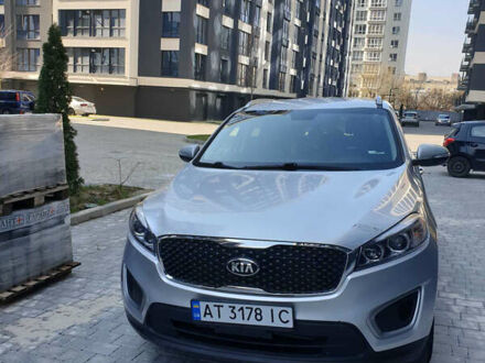 Киа Соренто 2017 в Ивано-Франковске на Automoto.ua Серый Киа Соренто, объемом двигателя 2.4 л и пробегом 95 тыс. км за 16700 $, фото 1 на Automoto.ua