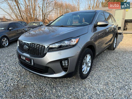 Киа Соренто 2018 в Коломые на Automoto.ua Серый Киа Соренто, объемом двигателя 2.36 л и пробегом 124 тыс. км за 17000 $, фото 1 на Automoto.ua