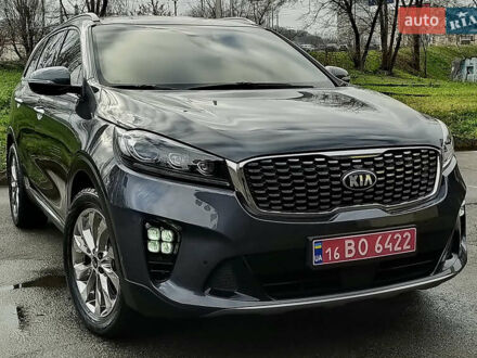 Серый Киа Соренто, объемом двигателя 2 л и пробегом 156 тыс. км за 23955 $, фото 1 на Automoto.ua