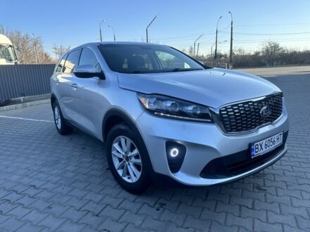 Киа Соренто 2019 в Хмельницком на Automoto.ua Серый Киа Соренто, объемом двигателя 2.4 л и пробегом 52 тыс. км за 17200 $, фото 1 на Automoto.ua
