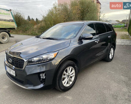 Серый Киа Соренто, объемом двигателя 2.36 л и пробегом 68 тыс. км за 16250 $, фото 1 на Automoto.ua