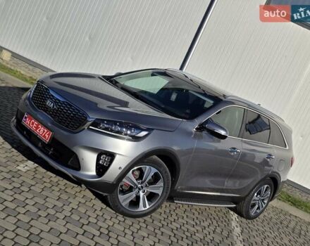 Серый Киа Соренто, объемом двигателя 2.2 л и пробегом 134 тыс. км за 29950 $, фото 1 на Automoto.ua