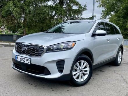 Киа Соренто 2020 в Лубнах на Automoto.ua Серый Киа Соренто, объемом двигателя 2.36 л и пробегом 35 тыс. км за 19200 $, фото 1 на Automoto.ua